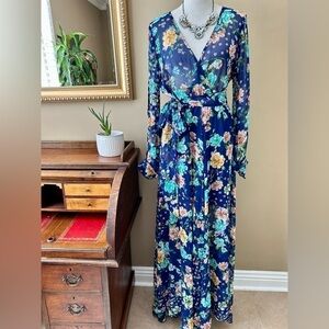 Meghan LA Split Sleeve Floral Maxi Dress Long Sleeve Blue Chiffon Surplice M